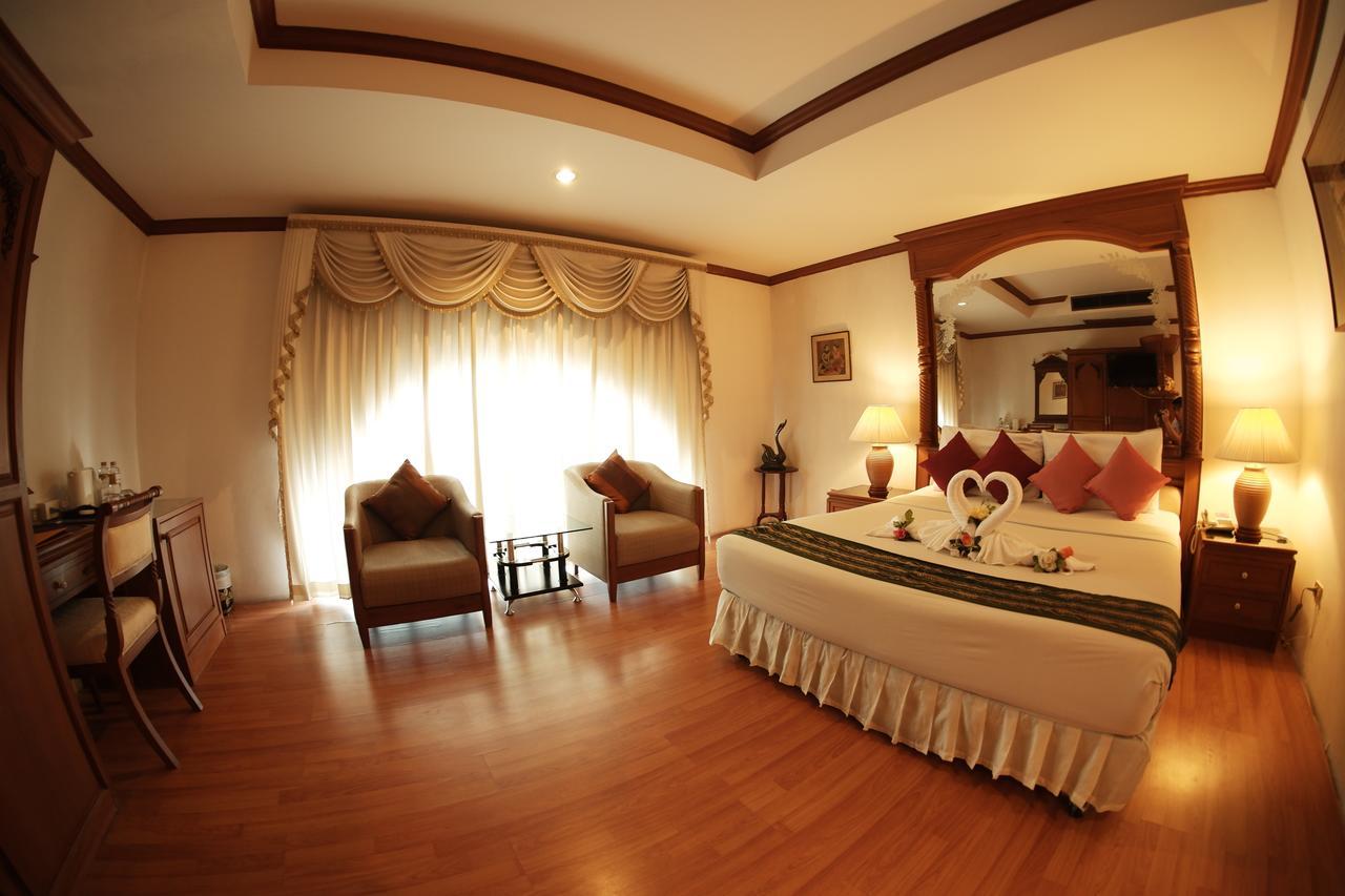 Chiangmai Ratanakosin Hotel Chiang Mai Buitenkant foto