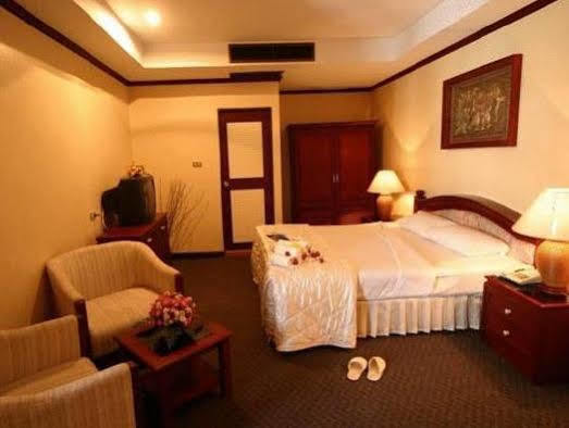 Chiangmai Ratanakosin Hotel Chiang Mai Buitenkant foto